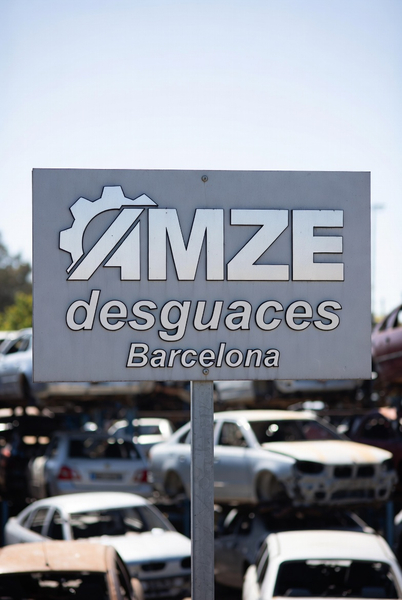 Foto de portada de DESGUACES BARCELONA